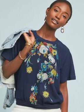 Anthropologie • TINY | Carley Floral Top || Large